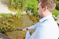 Oase 50529 PondoVac Classic, 1400 W, 3000 l/h - Teichschlammsauger, Reinigung und Wasseraufbereitung inkl. 4 Saugdüsen für für Teiche aller Art und Haushalt