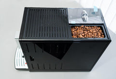 Melitta Solo - Kaffeevollautomat mit höhenverstellbarem Auslauf, kleine Kaffeemaschine mit abnehmbarem Wassertank, für z. B. Espresso oder Café Crème, silber