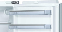 Bosch KUL15AFF0 Serie 6 Unterbau-Kühlschrank, 82 x 60 cm Nische, 123 L, Flachscharnier, Made in Germany, LED-Beleuchtung gleichmäßige Ausleuchtung, MultiBox Lagerung von Obst und Gemüse