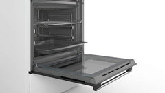 Bosch HKR39C250 Serie 4 Elektro-Standherd, 60 cm breit, EcoClean Direct Reinigungshilfe, 3D Heißluft Backen auf 3 Ebenen, LED-Display-Steuerung, erweiterbare Kochzone für großes Kochgeschirr