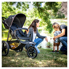 hauck Kinderwagen Runner 2, Dreirad Buggy mit XL Lufträder für Kinder bis 22 kg, UV-Schutz 50+, Belüftungsfenster, Höhenverstellbar, Faltbar, XL Korb bis 3 kg, Liegefunktion (Black)