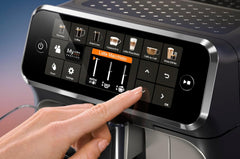 Philips Serie 5400 Kaffeevollautomat – LatteGo Milchsystem, 12 Kaffeespezialitten, Intuitives Display, 4 Benutzerprofile, Chrom (EP5447/90)