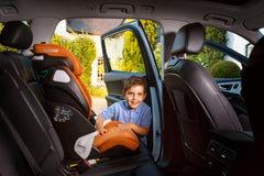 Maxi-Cosi Kore Pro i-Size Kindersitz, 3.5–12 Jahre, 100–150 cm, ClickAssist Licht, Verstellbare Höhe/Breite, Side Protection System+, Authentic Cognac
