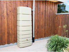 4rain Regentonne »SLIM«, 650 Liter Volumen, inklusive Auslaufhahn und Windsicherung