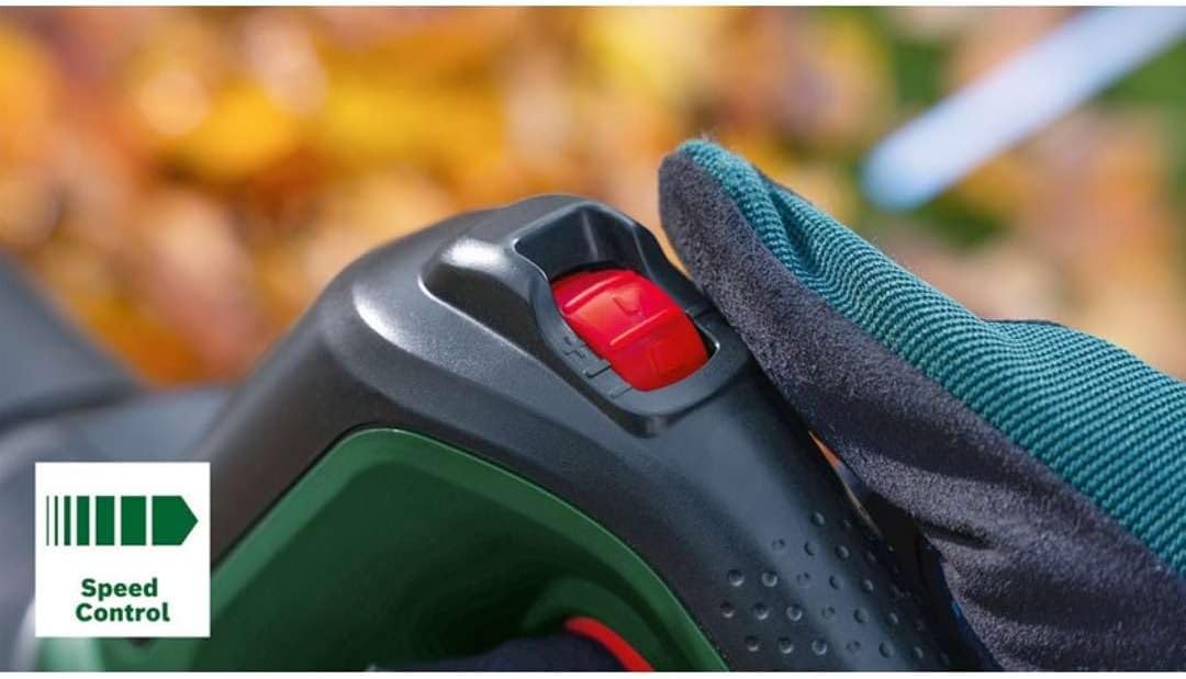 Bosch Akku-Laubbläser AdvancedLeafBlower 36V-750 (1x 2.0 Ah Akku, 36 Volt System, zum Entfernen hartnäckiger Blätter auf großen Flächen, geringes Gewicht: 2,8 kg, im Karton)