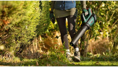 Bosch Akku-Laubbläser AdvancedLeafBlower 36V-750 (1x 2.0 Ah Akku, 36 Volt System, zum Entfernen hartnäckiger Blätter auf großen Flächen, geringes Gewicht: 2,8 kg, im Karton)