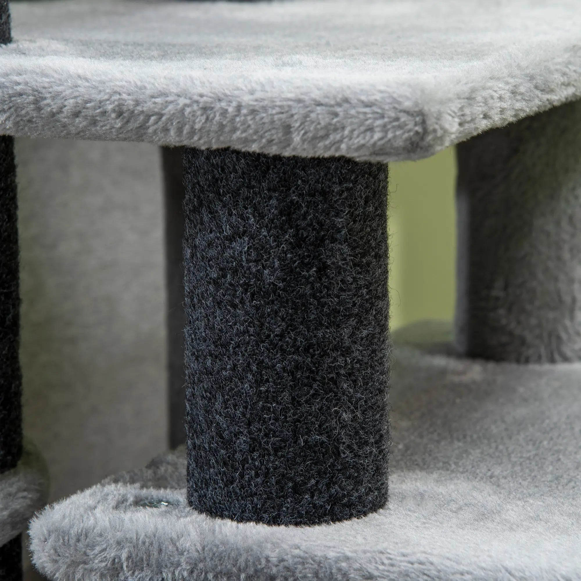 PawHut Katzentreppe höhenverstellbar mit Kratzbaum und Häuschen
