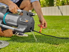 Gardena Gartenpumpe 6500 SilentComfort: Extra leise Bewässerungspumpe via App steuerbar, Fördermenge 6500 l/h, Trockenlaufsicherung, rostfreier Edelstahl, stromsparend und wasserfest (9059-20)