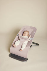 Ergobaby 3-in-1 Evolve Bouncer, Ergonomische Babywippe für Neugeborene ab Geburt bis zum Kleinkind, Babyschaukel mit Neugeboreneneinsatz (2,5 kg - 13,2 kg), Cream