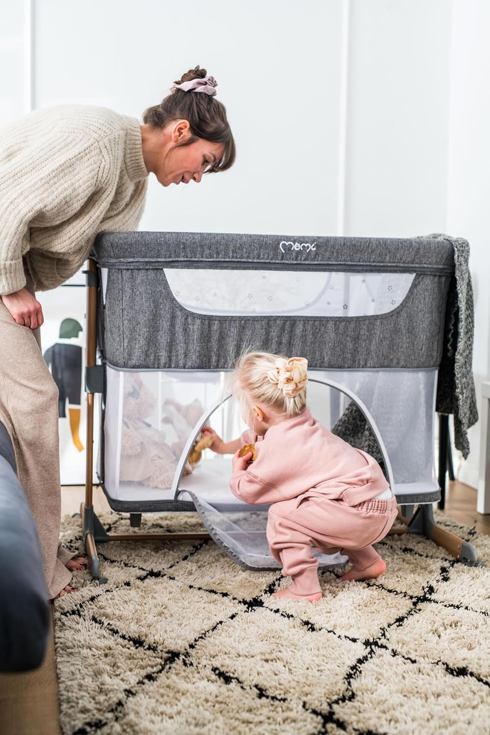 Momi SMART Bed 4-in-1 Kinderbeistellbetten bis 15 kg, Beistellbett für Babys mit Matratze, Höhenverstellbar