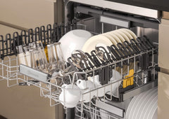 Bauknecht B7F HP43 XA Freistehender Geschirrspüler/ 60 CM/ 15 Maßgedecke/PowerClean Pro-Effektive Hochdruckdüsen/Natural Dry-Automatische Türoffnung-Bessere Trocknung/Maxi Space-Mehr Innenraum